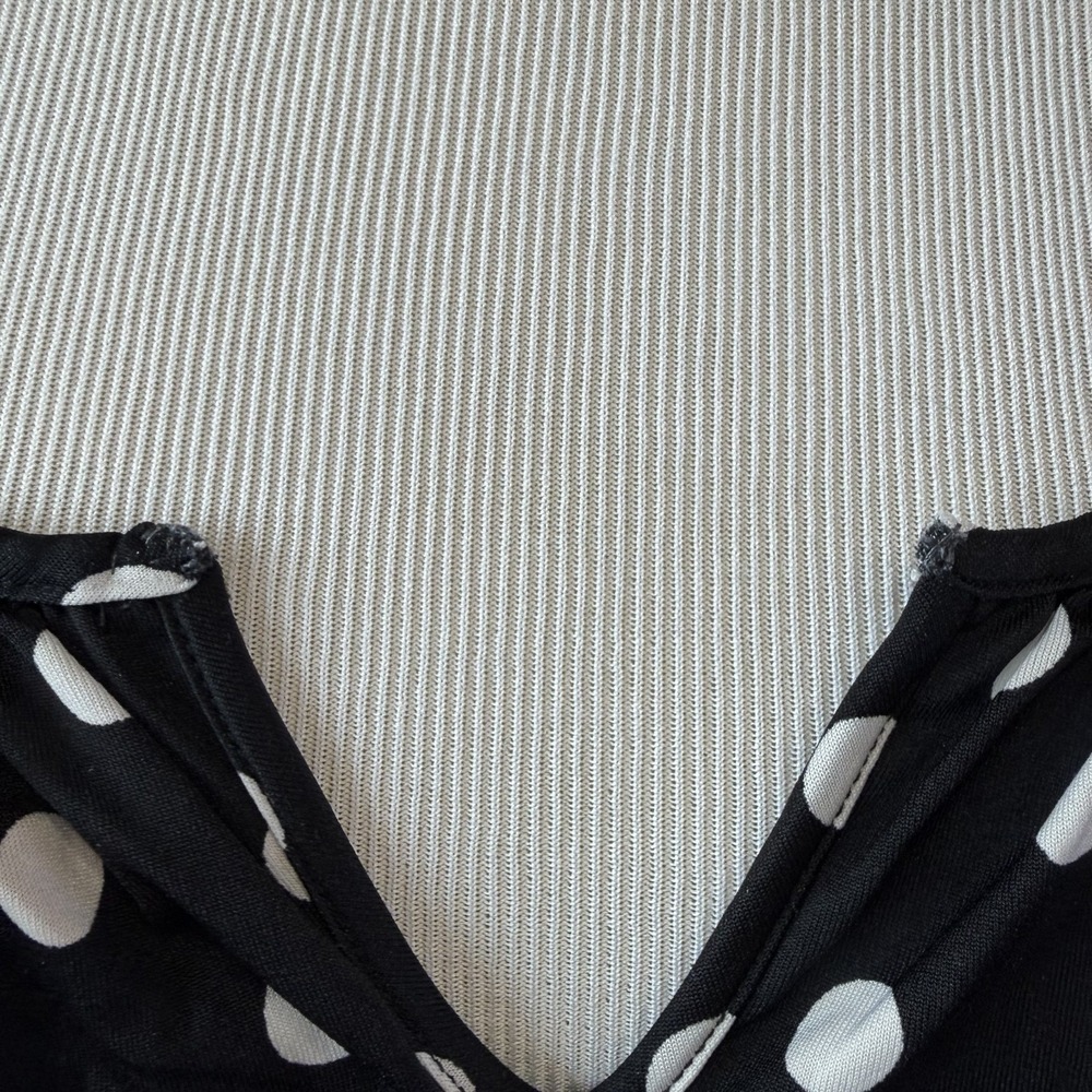 Betsey Johnson Black and White Polka Dot Blouse with Ruffle Sleeve Size XL - Picture 6 of 11
